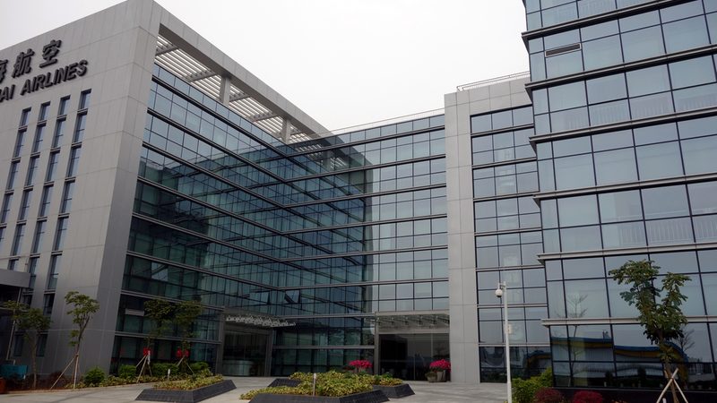 在农村自建房门窗定制过程中，许多业主往往容易陷入以下误区：
